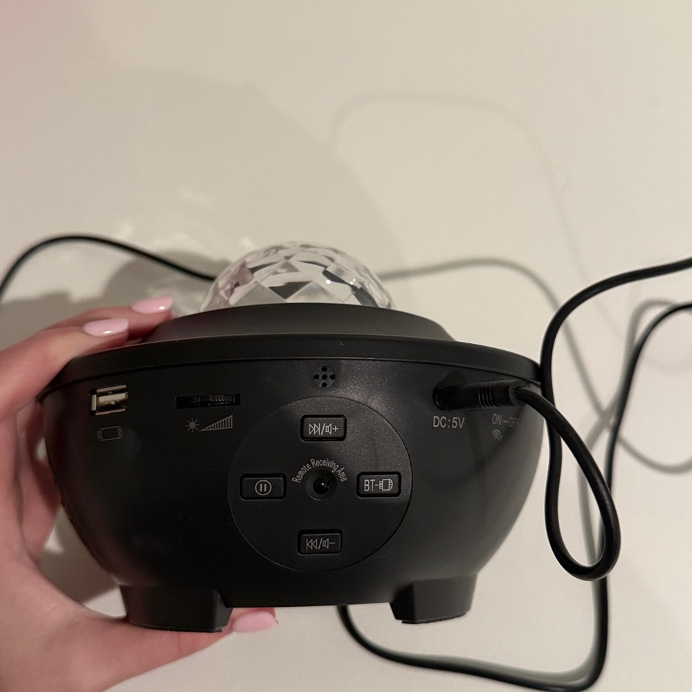 Black LED Bluetooth Speaker - Picture 2 of 4